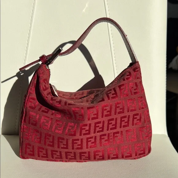 Vintage Fendi Red Zucchino Mini Pochette by Karl Lagerfield - Picture 3 of 9